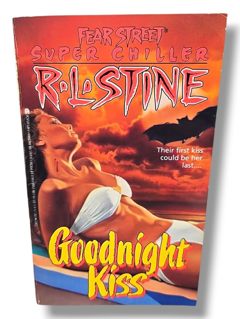 Goodnight Kiss R.L. Stine Fear Street Super Chiller 1st Ed Vintage Horror YA
